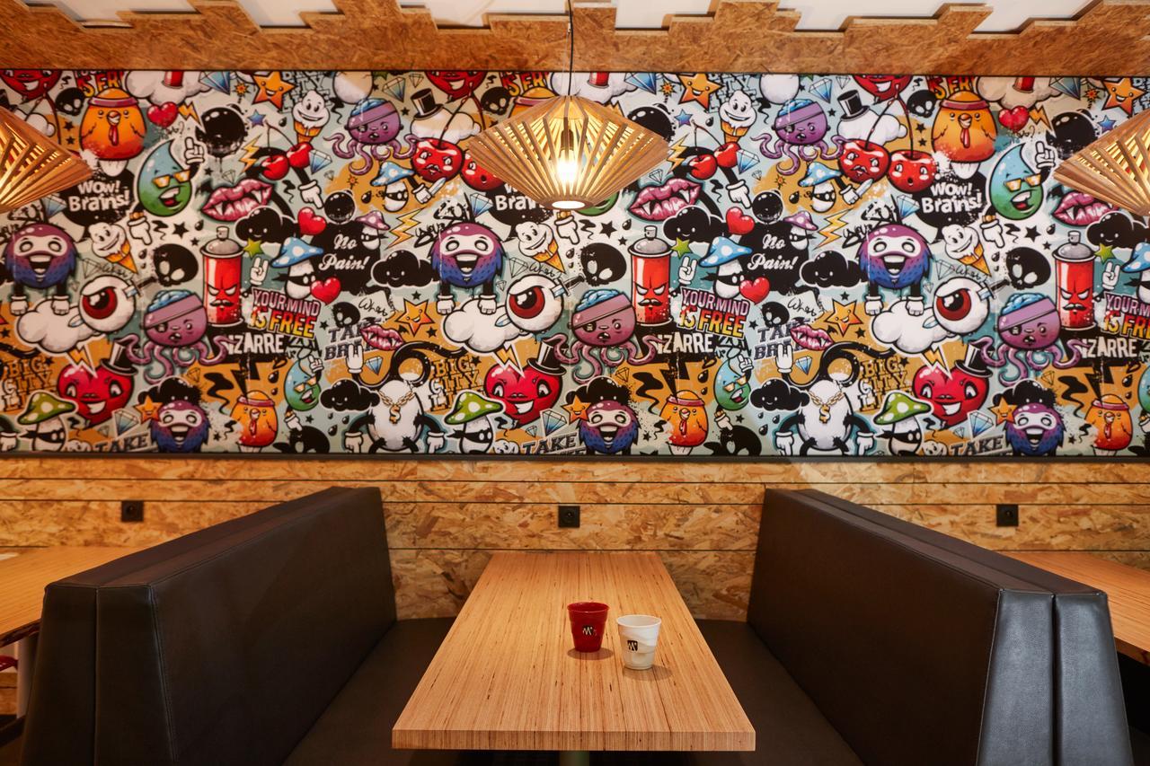 Moontain Hostel Oz Екстер'єр фото