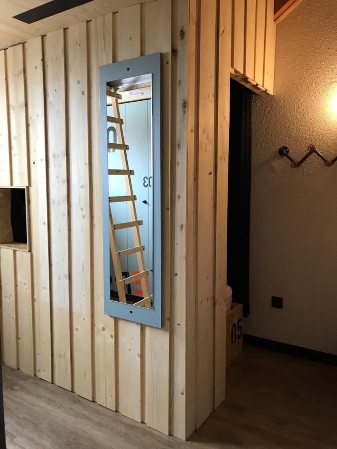 Moontain Hostel Oz Екстер'єр фото